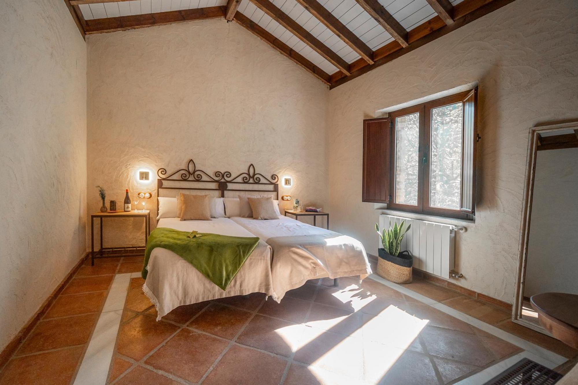 Eco Hotel Cueva Del Gato Benaojan Ngoại thất bức ảnh