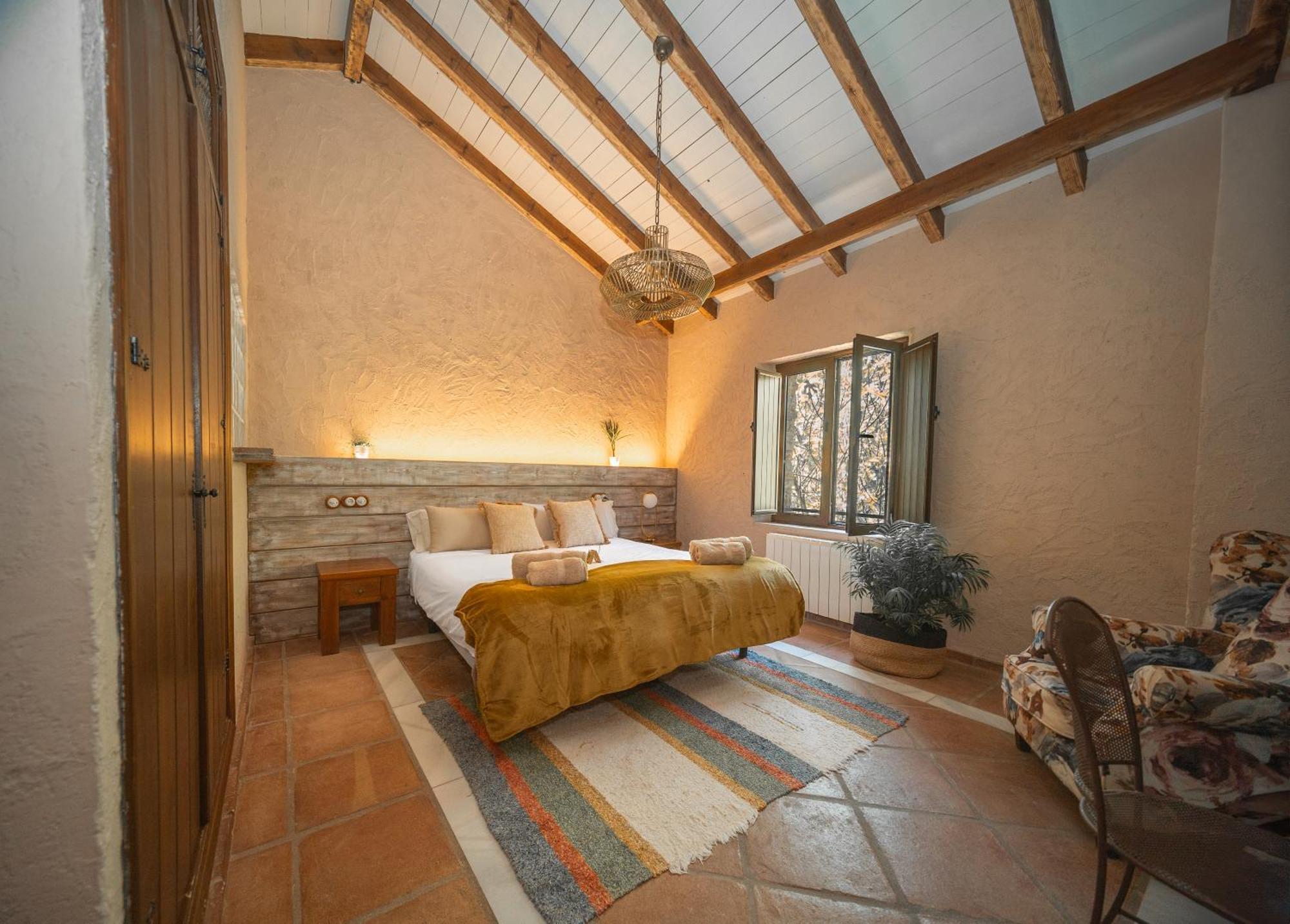 Eco Hotel Cueva Del Gato Benaojan Ngoại thất bức ảnh